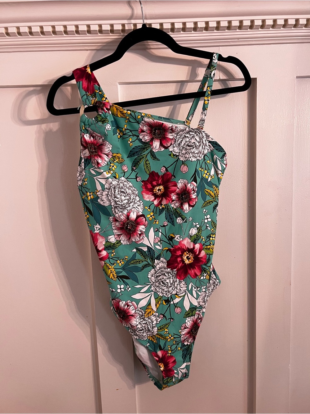 NWT Bathing Suit Asymmetrical Shoulder Floral One-Piece L apt 9
